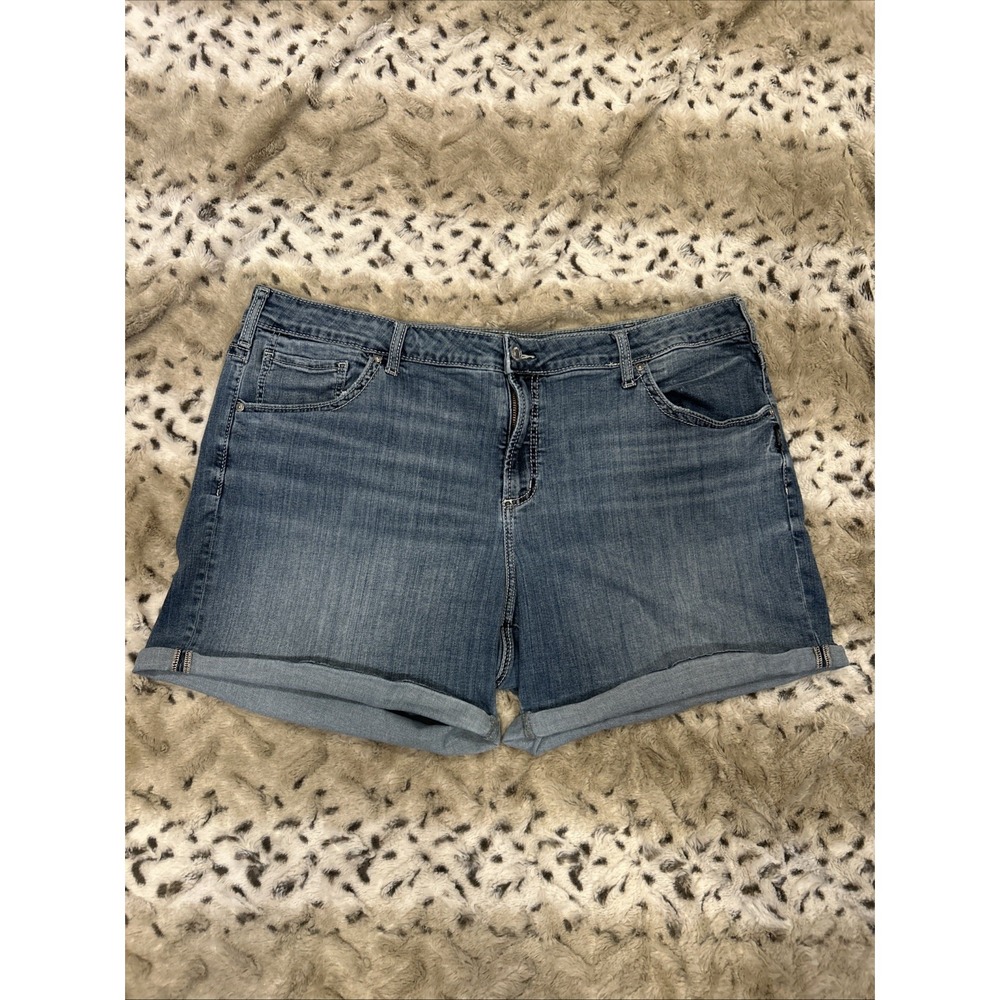 Silver Jeans Women's Boyfriend Denim Shorts Size 20 Blue‎ Cuffed Hem Distressed